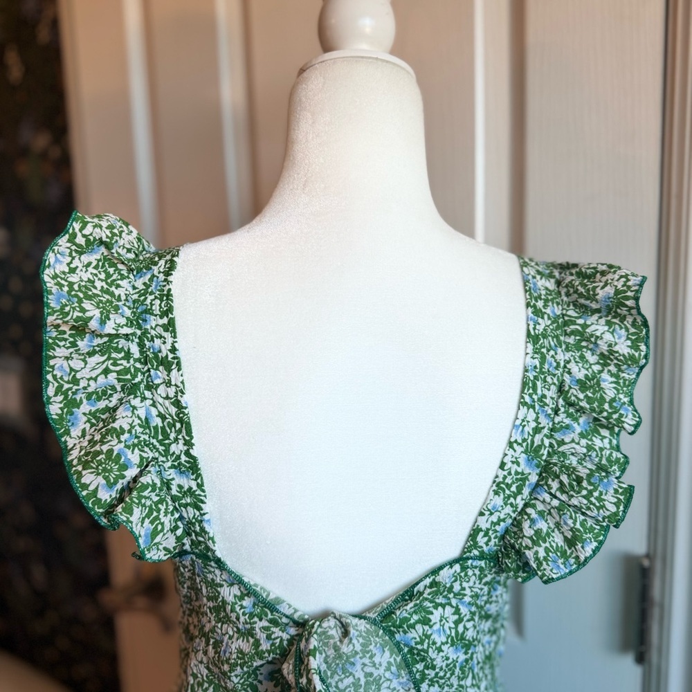Green Floral Dress with Ruffle Sleeves - Picture 7 of 7